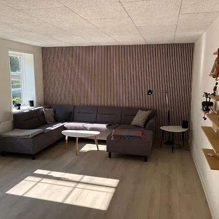 公寓 Nyrenoveret Hus Til 2 Personer Arre