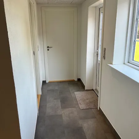 Nyrenoveret Hus Til 2 Personer Lejlighed
